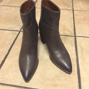 NWOT Franco Sarto Khaki booties